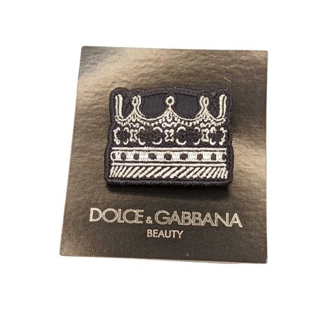 dolce gabbana crown brooch